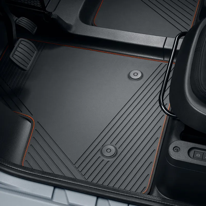 ما هي ملحقات السيارة التي تجعل قيادتي اليومية أفضل؟